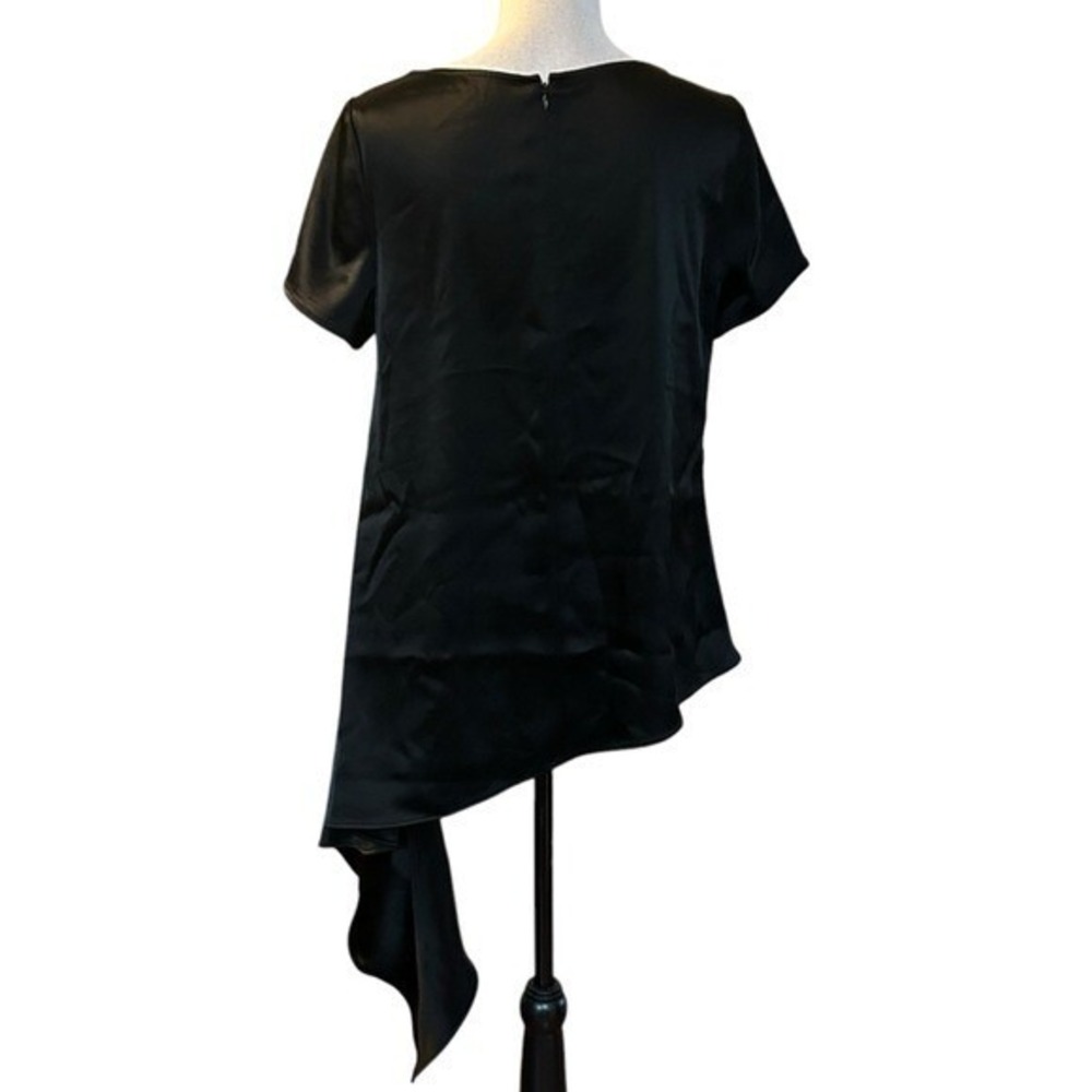 ST. JOHN Asymmetrical Hem Satin Short Sleeve Top Women's Small Black Designer - Picture 4 of 8